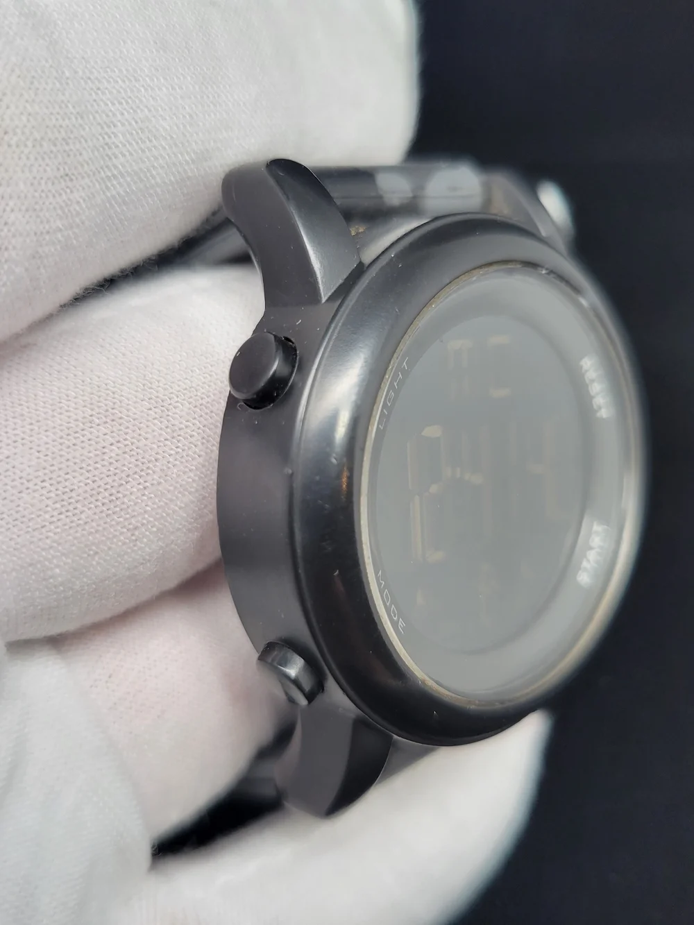 Minimalist Digital Watch | Black Case | 100FT WR **READ Condition